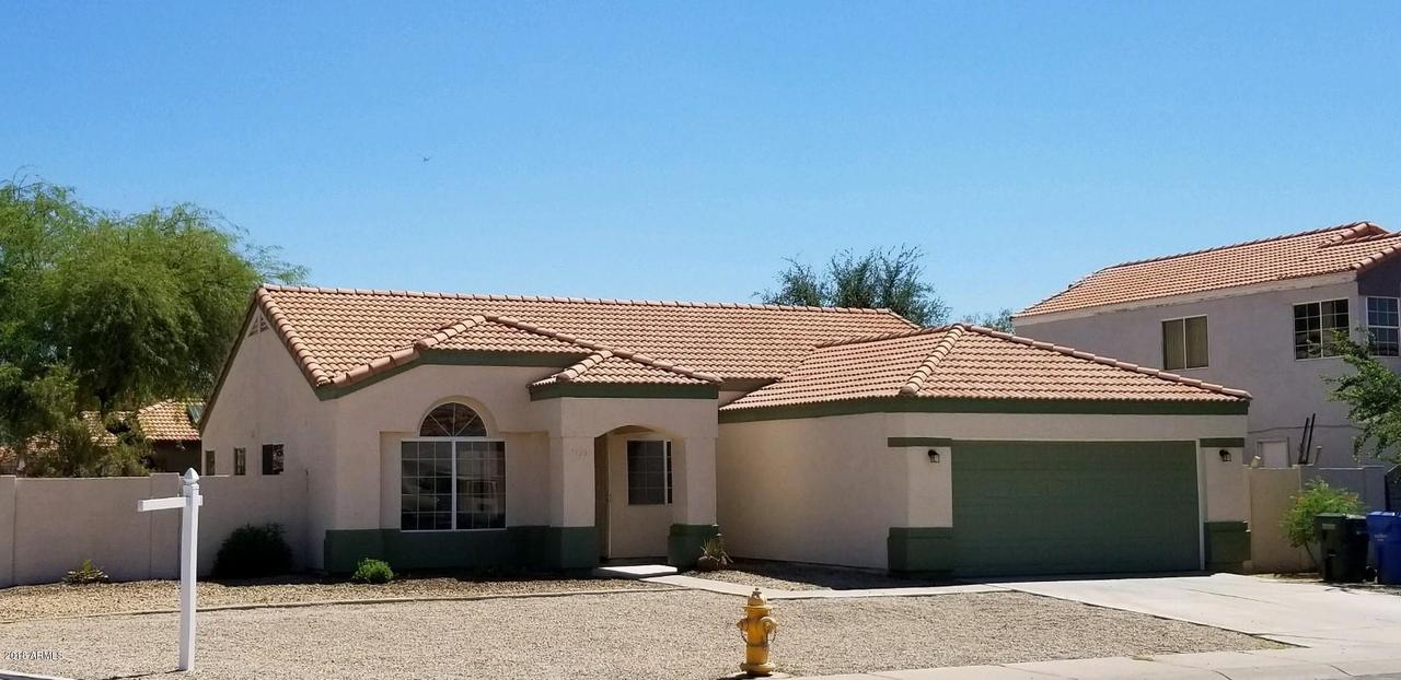 2825 N 86th Dr., Phoenix, AZ 85037