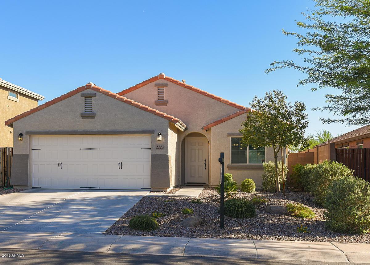 2223 E Hazeltine Way, Gilbert, AZ 85298