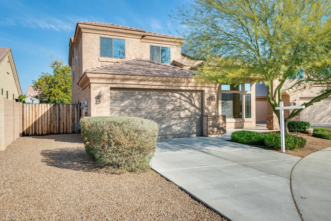 3810 E Sunstream Way, Phoenix, AZ 85032