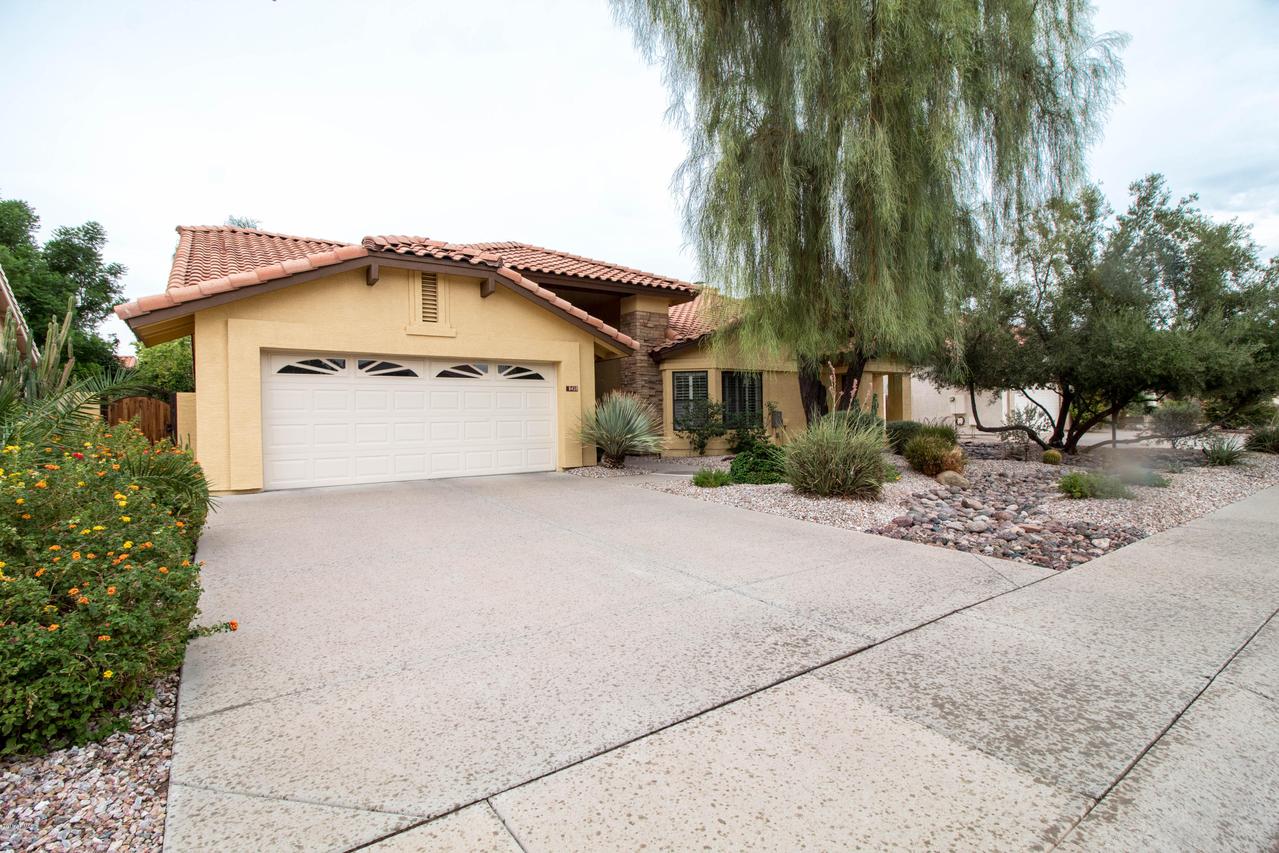 8438 S Kenwood Ln., Tempe, AZ 85284