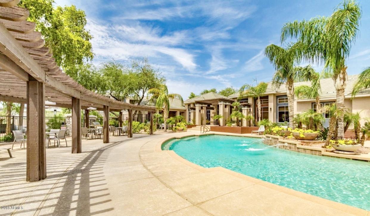 5345 E Van Buren St. #122, Phoenix, AZ 85008