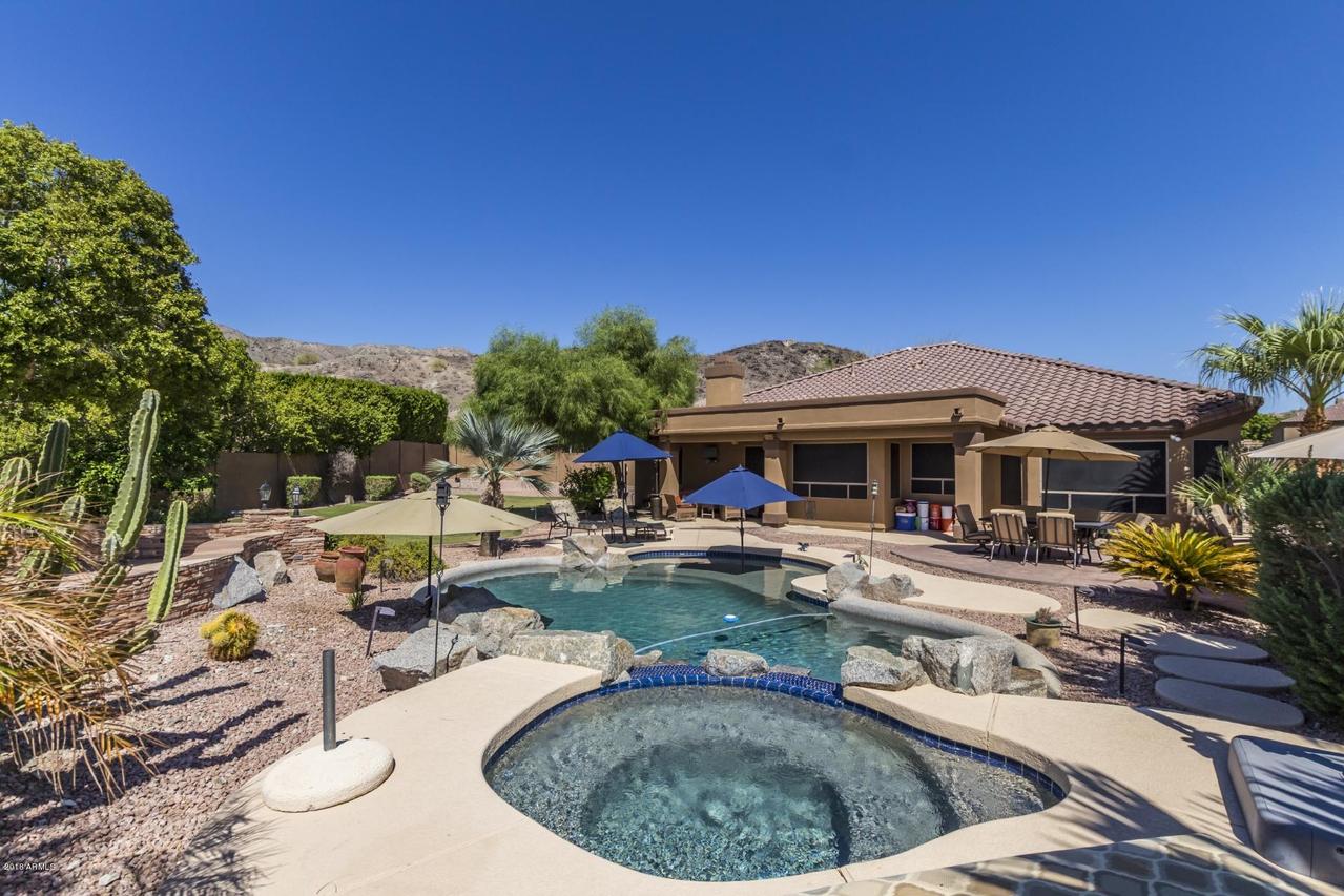 319 W Thunderhill Dr., Phoenix, AZ 85045