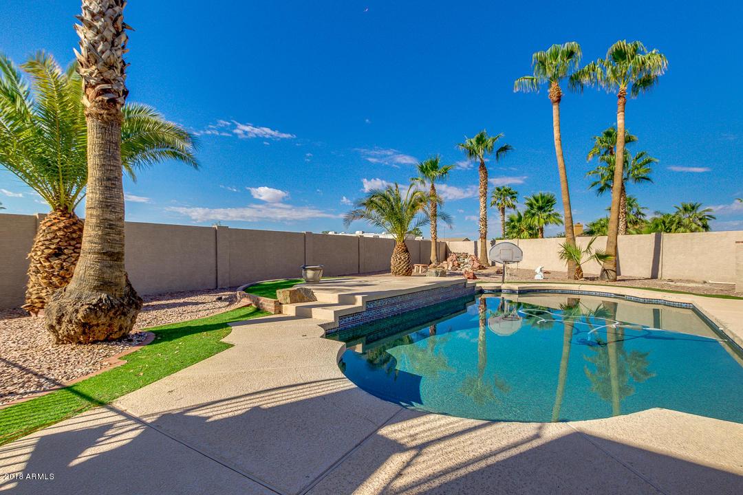 18181 N 59th Ln., Glendale, AZ 85308