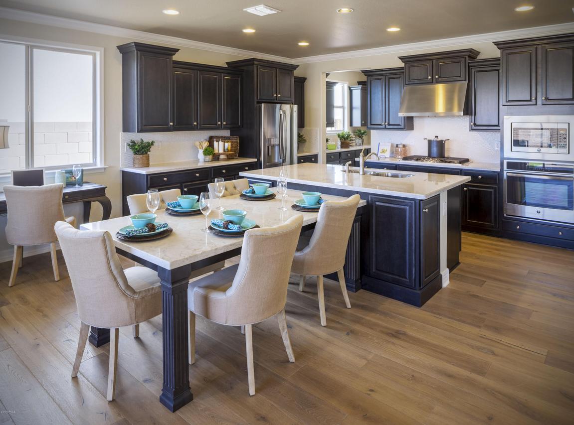 10146 W Cashman Dr., Peoria, AZ 85383