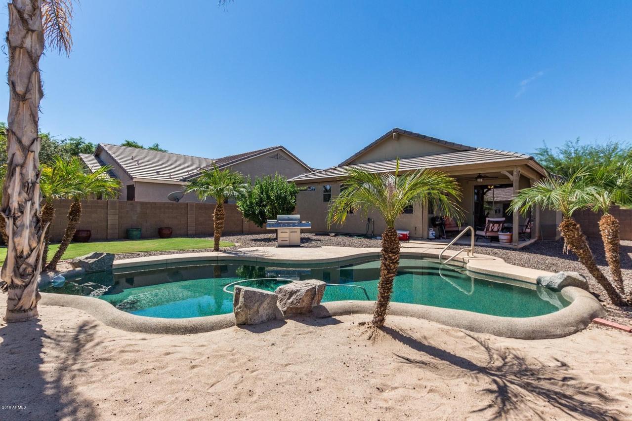 13889 N 141st Ln., Surprise, AZ 85379