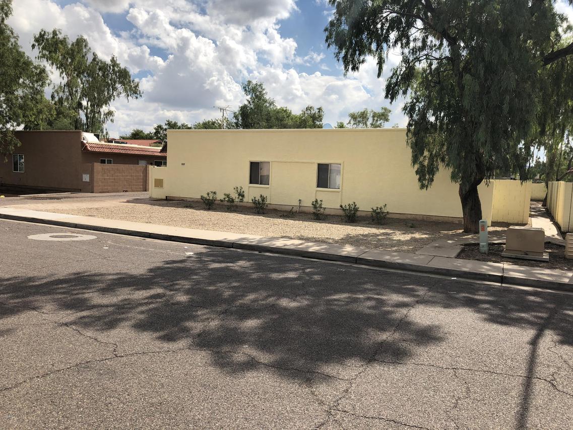 2713 E Tierra Buena Ln., Phoenix, AZ 85032