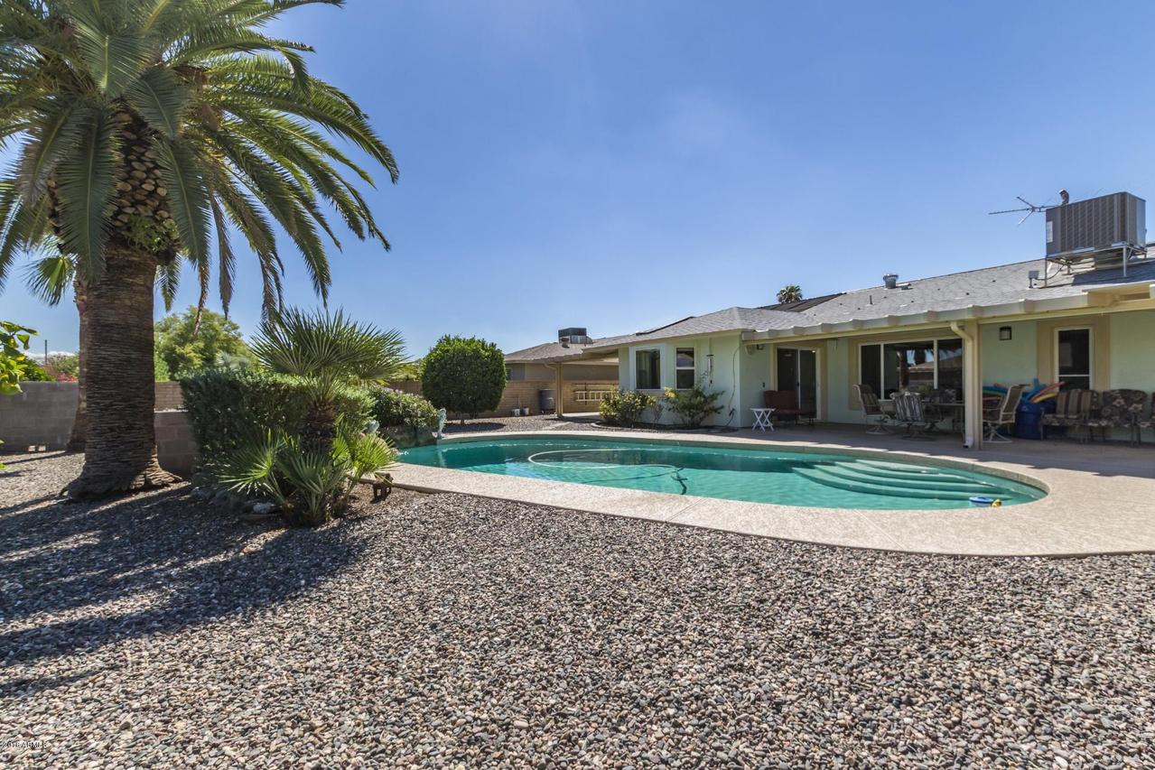 17215 N Foothills Dr., Sun City, AZ 85373