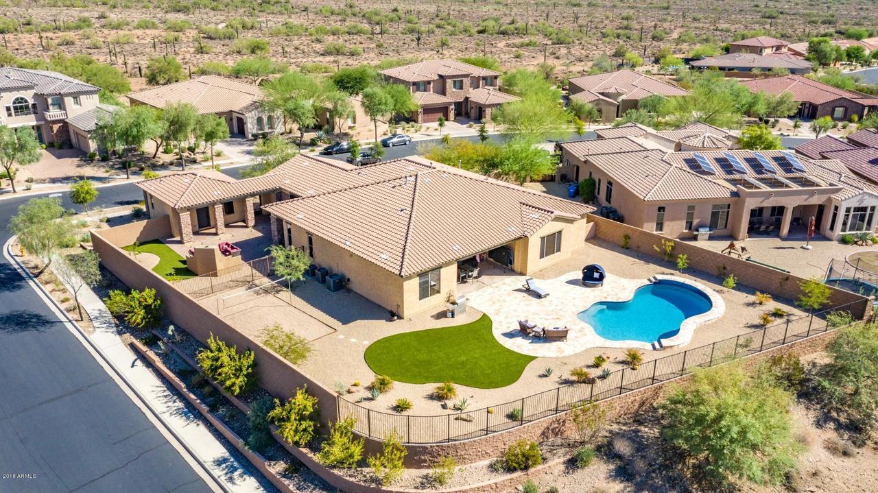 32818 N 15th Glen, Phoenix, AZ 85085