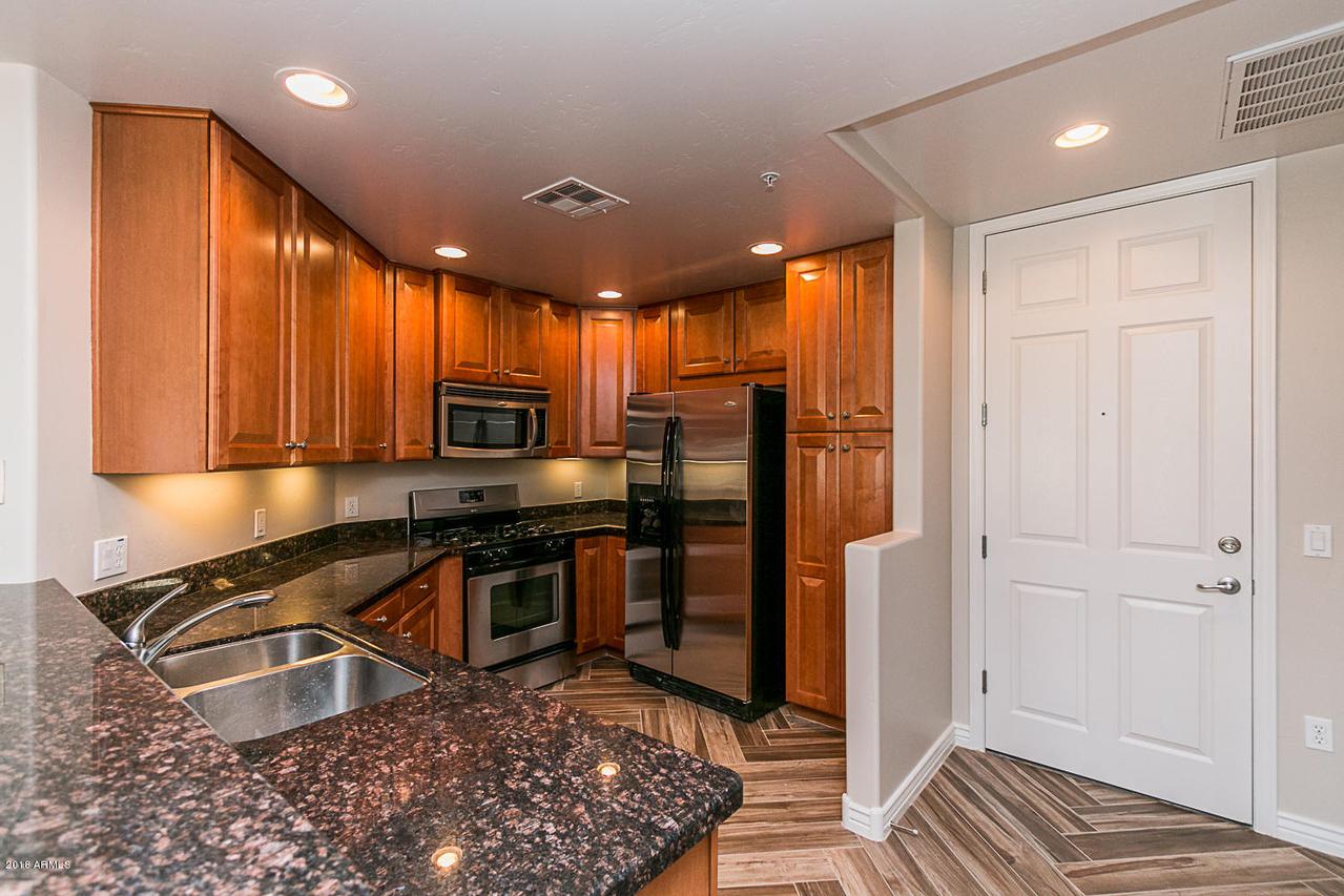 5450 E Deer Valley Dr Dr. #4221, Phoenix, AZ 85054