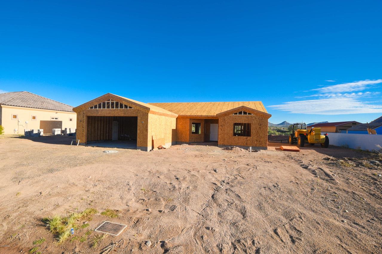 930 W Mclean Dr., Wickenburg, AZ 85390