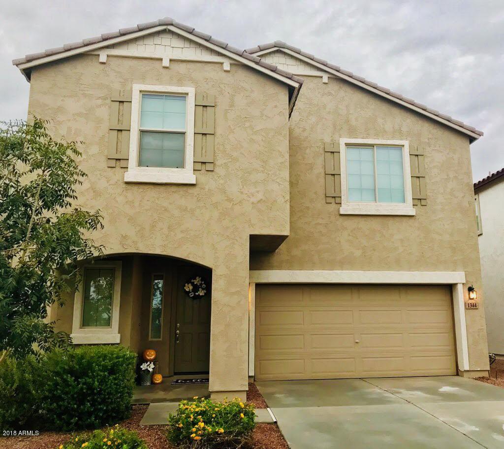 1344 E Palomino Way, San Tan Valley, AZ 85143