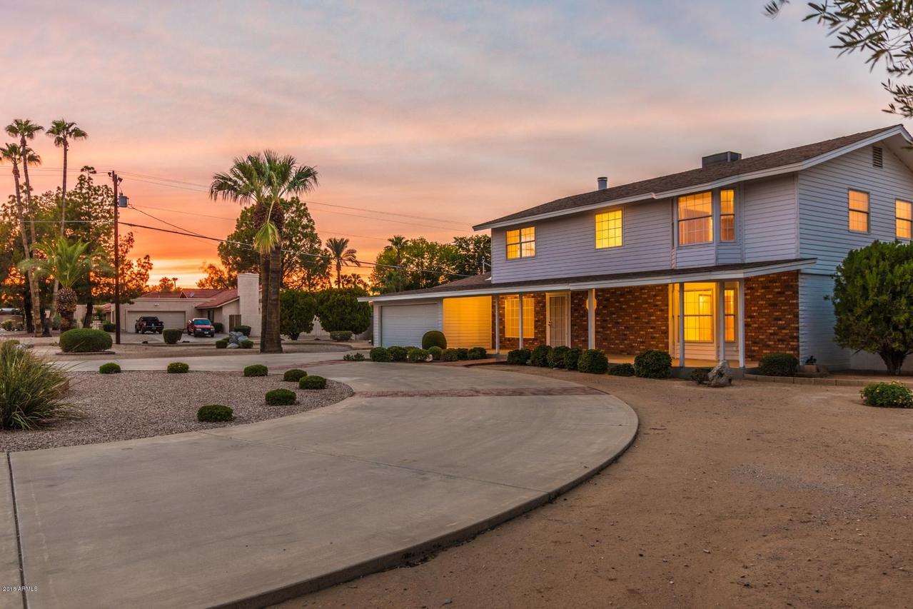 4602 E Shangri La Rd., Phoenix, AZ 85028