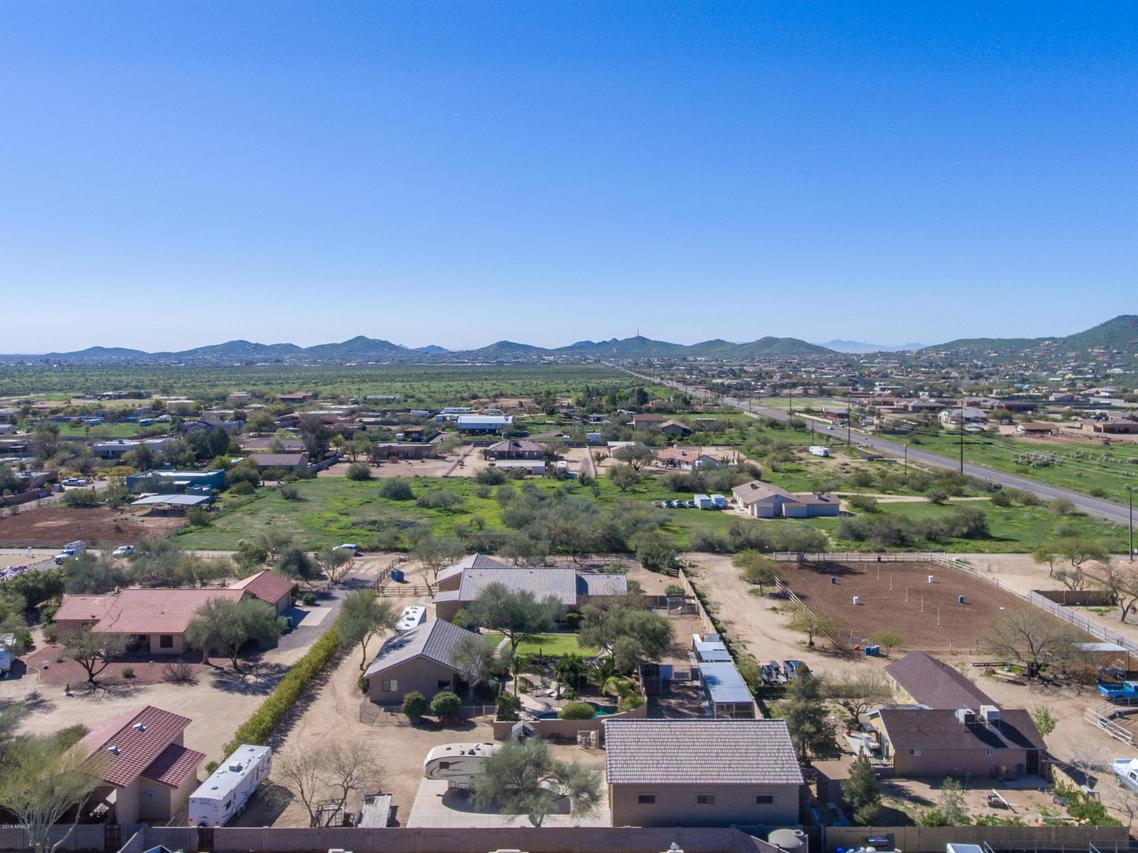 616 W Adamanda Dr., Phoenix, AZ 85086