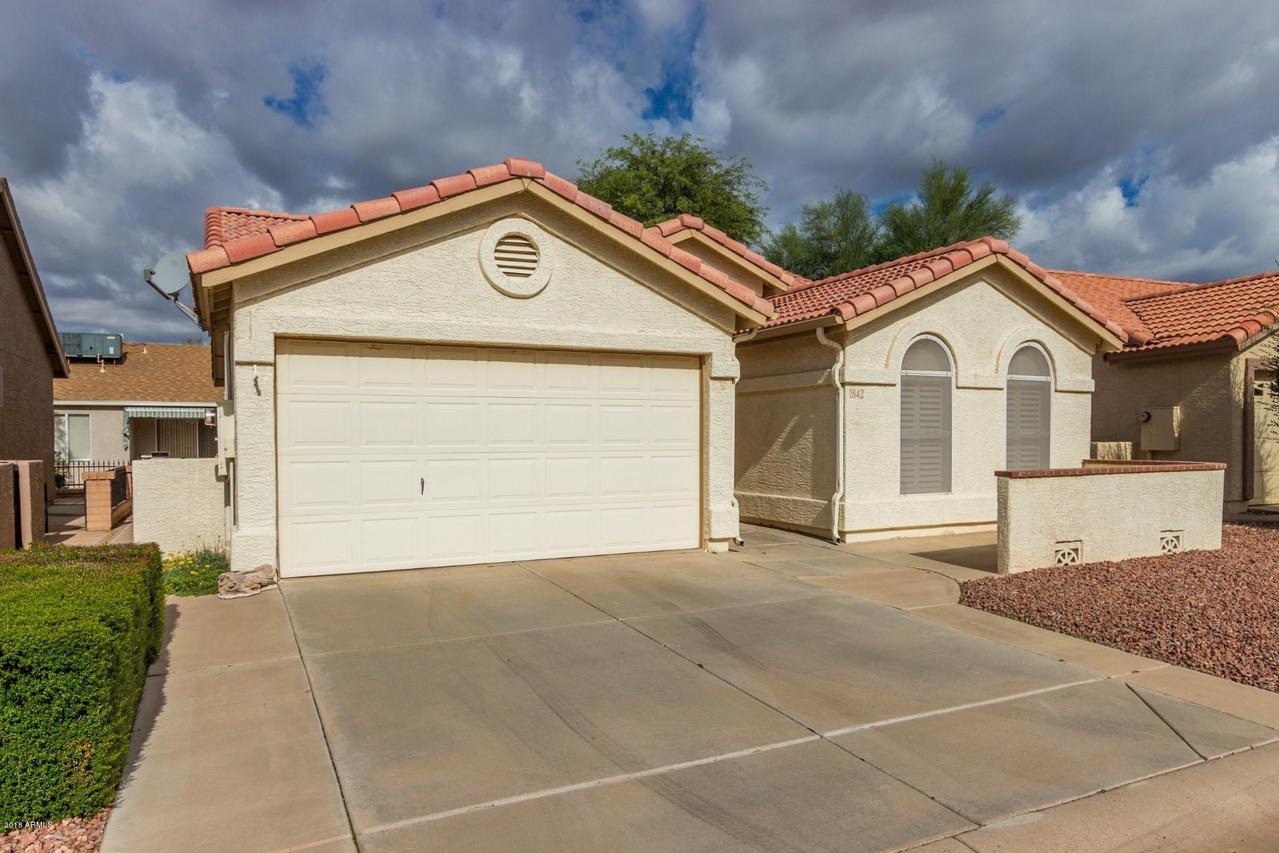 1842 E Palm Beach Dr., Chandler, AZ 85249