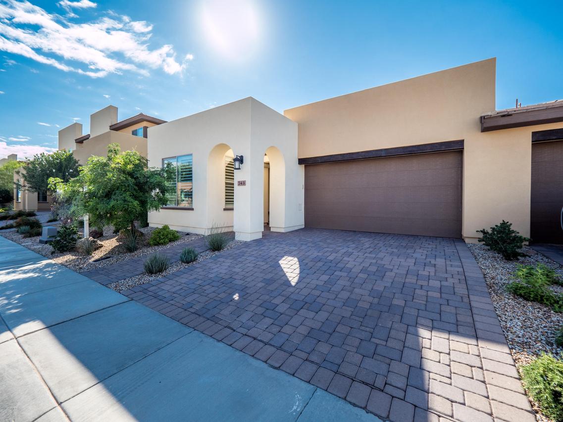 743 E Verde Blvd., San Tan Valley, AZ 85140