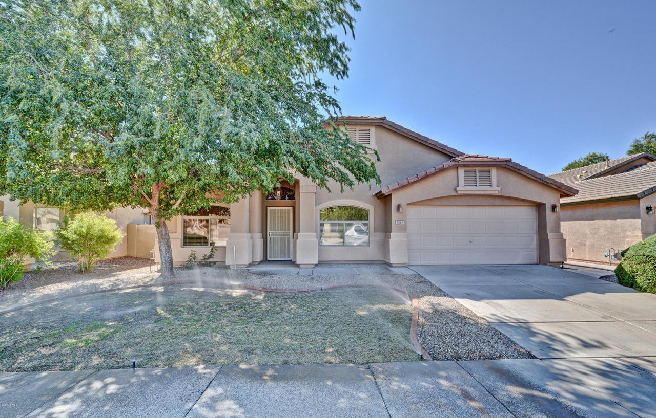 21139 E Camina Plata St., Queen Creek, AZ 85142