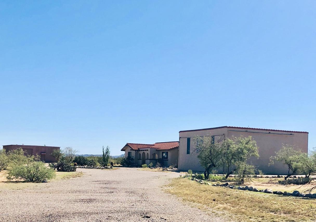 48223 N Black Eagle Rd., Aguila, AZ 85320