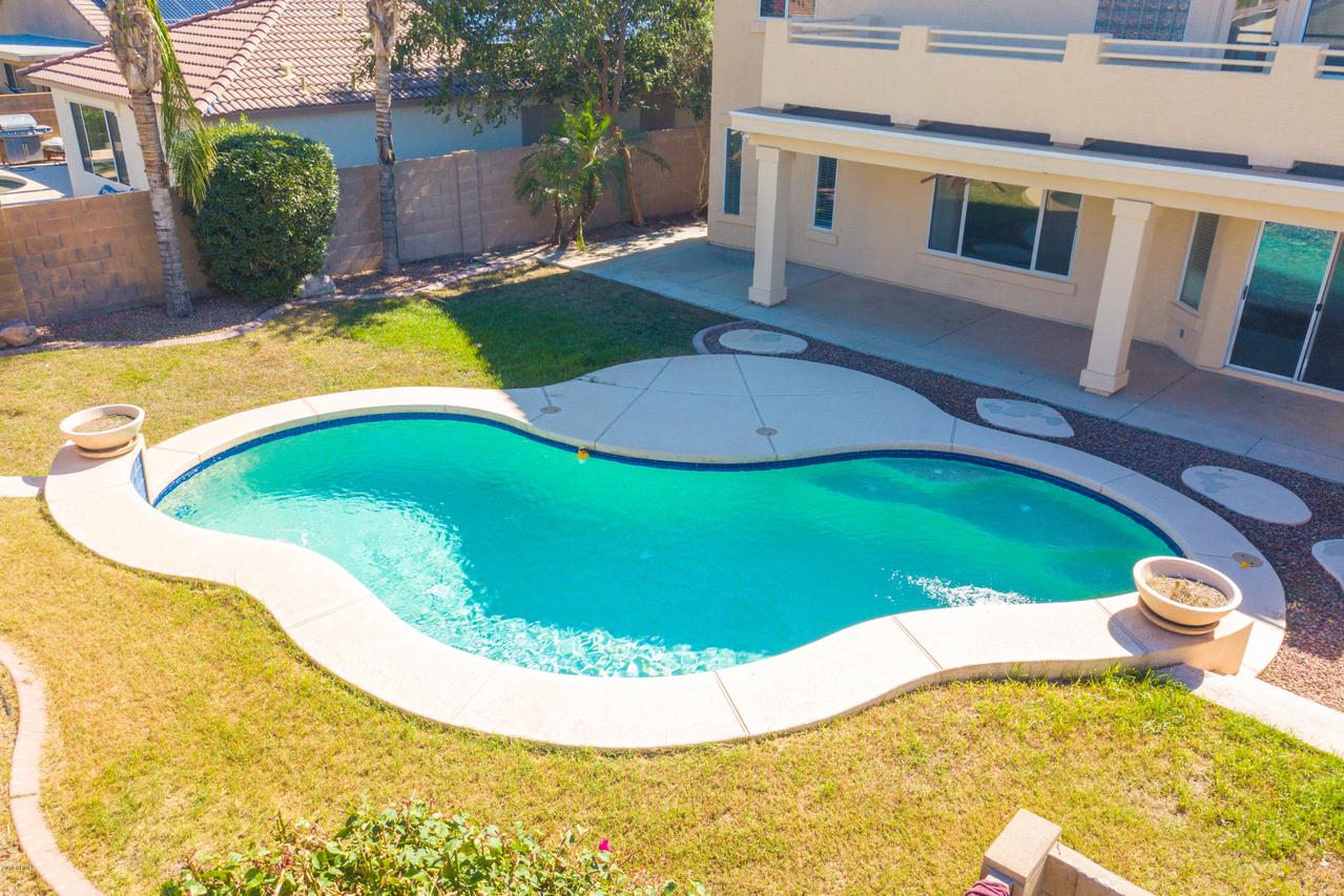 17512 W Acapulco Ln., Surprise, AZ 85388