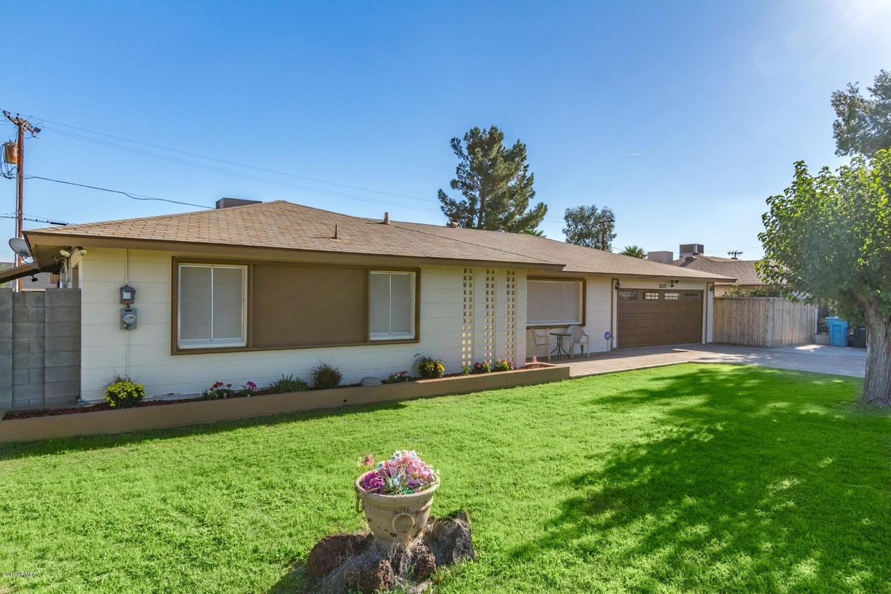 2217 W Greenbriar Dr., Phoenix, AZ 85023