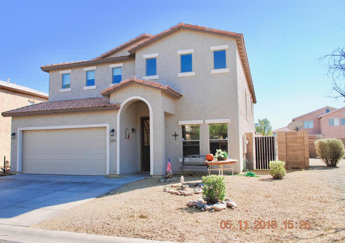 365 E Palomino Way, San Tan Valley, AZ 85143