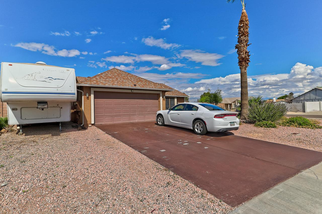 3326 W Mohawk Ln., Phoenix, AZ 85027