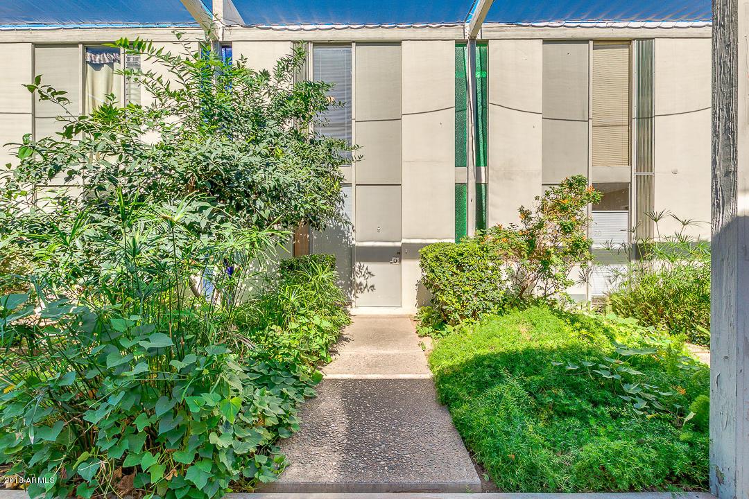 4401 N 40th St. #27, Phoenix, AZ 85018