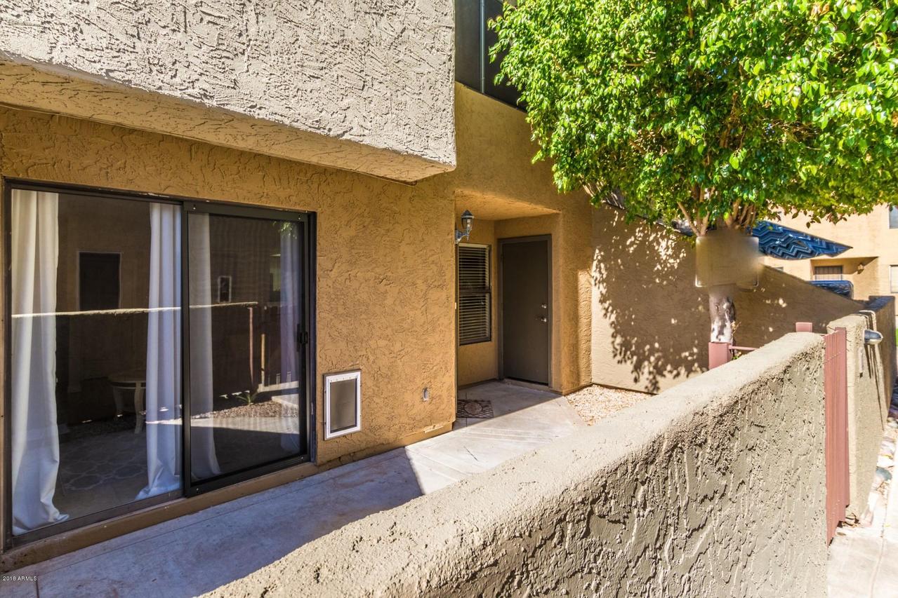 2040 S Longmore #22, Mesa, AZ 85202