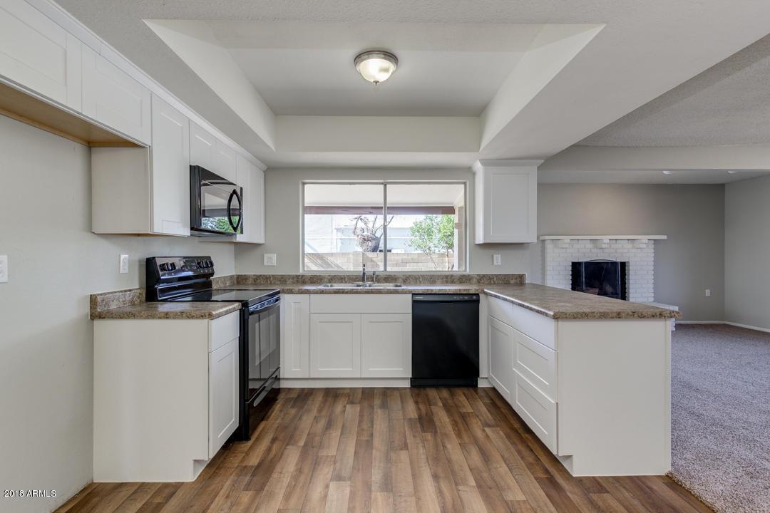 2614 W Osage Cir., Mesa, AZ 85202
