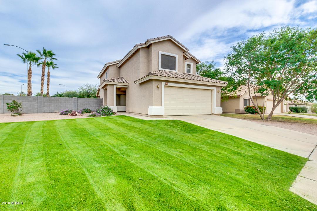 423 N Aaron Cir., Mesa, AZ 85207