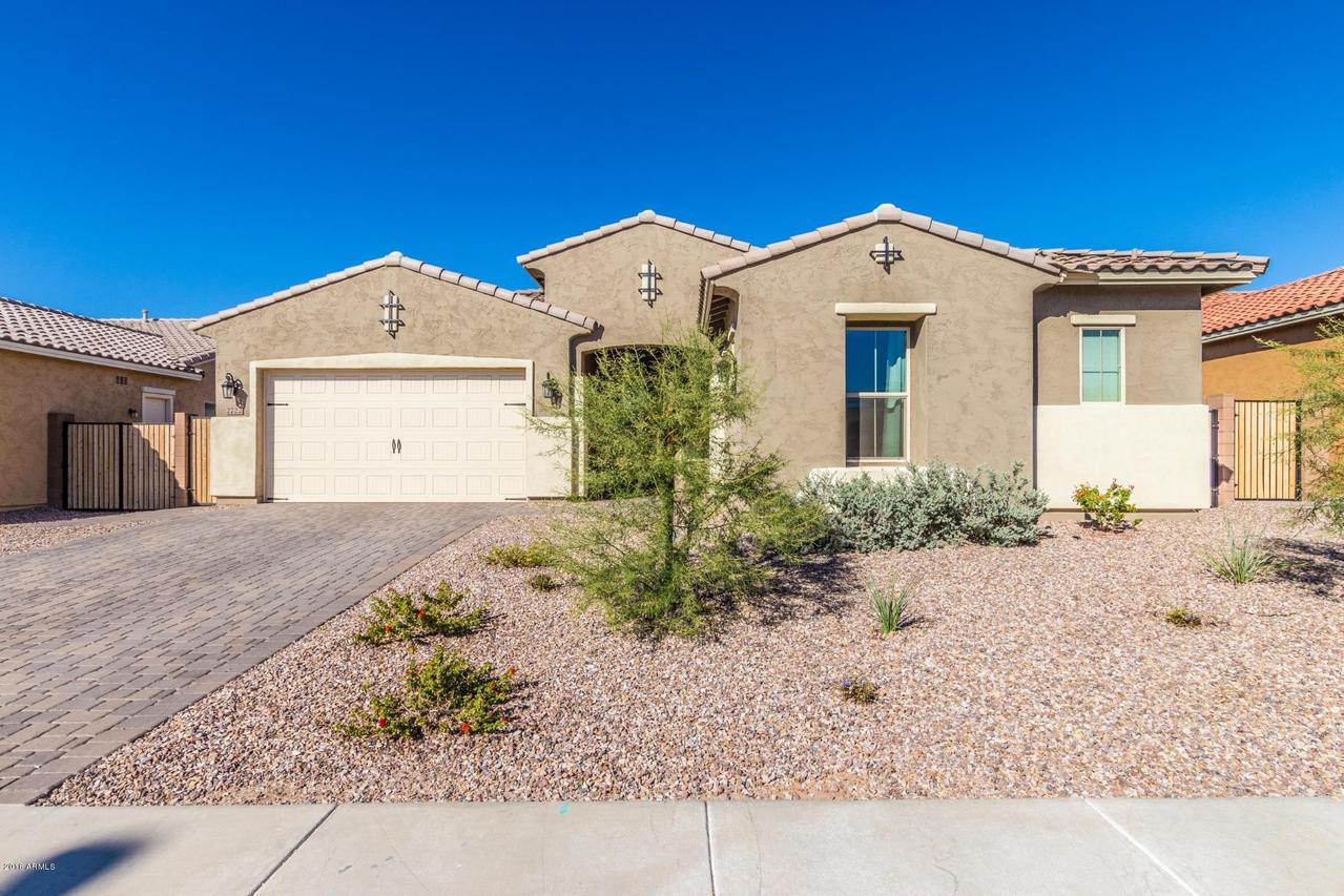 2722 E Indian Wells Dr., Gilbert, AZ 85298