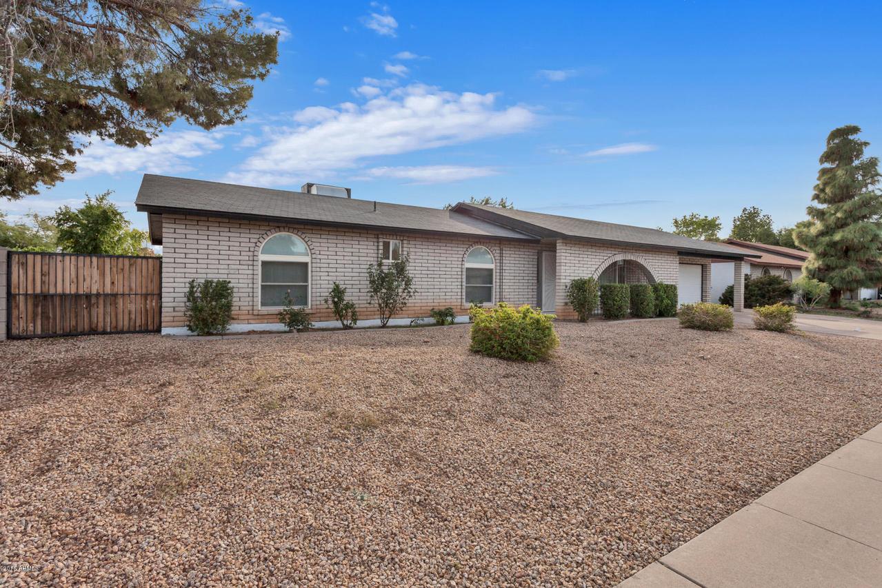 2141 W Kristal Way, Phoenix, AZ 85027