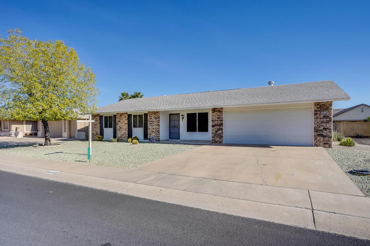 16013 N 110th Ave., Sun City, AZ 85351