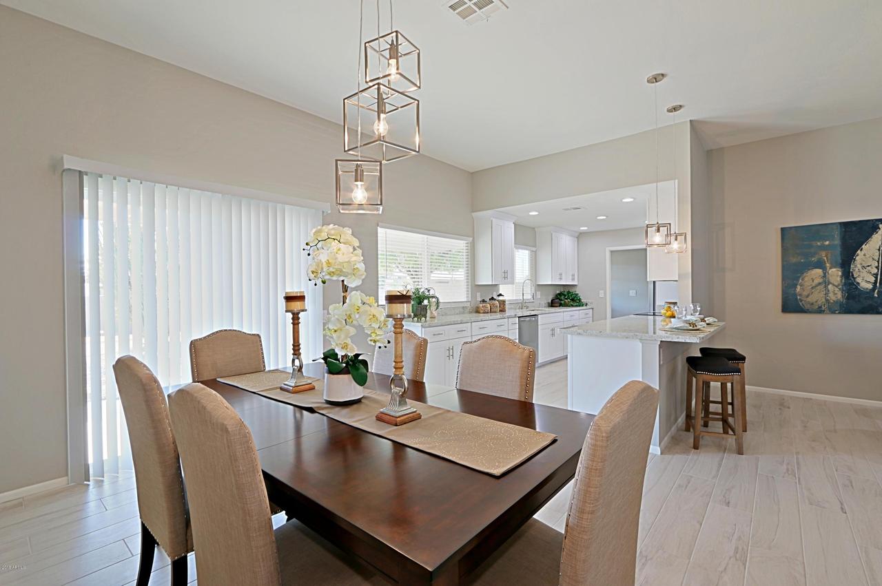 11013 W Palmeras Dr., Sun City, AZ 85373