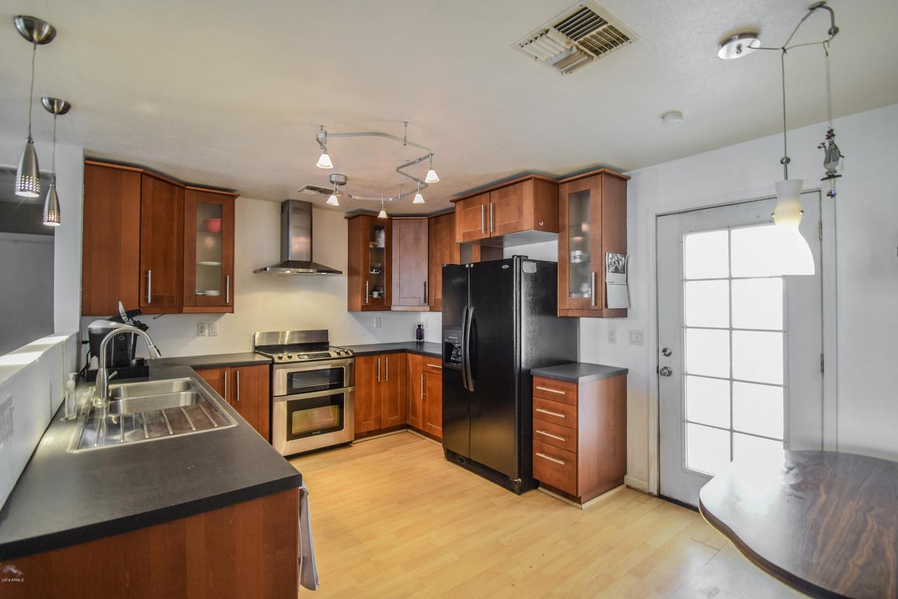1107 W Ross Ave., Phoenix, AZ 85027