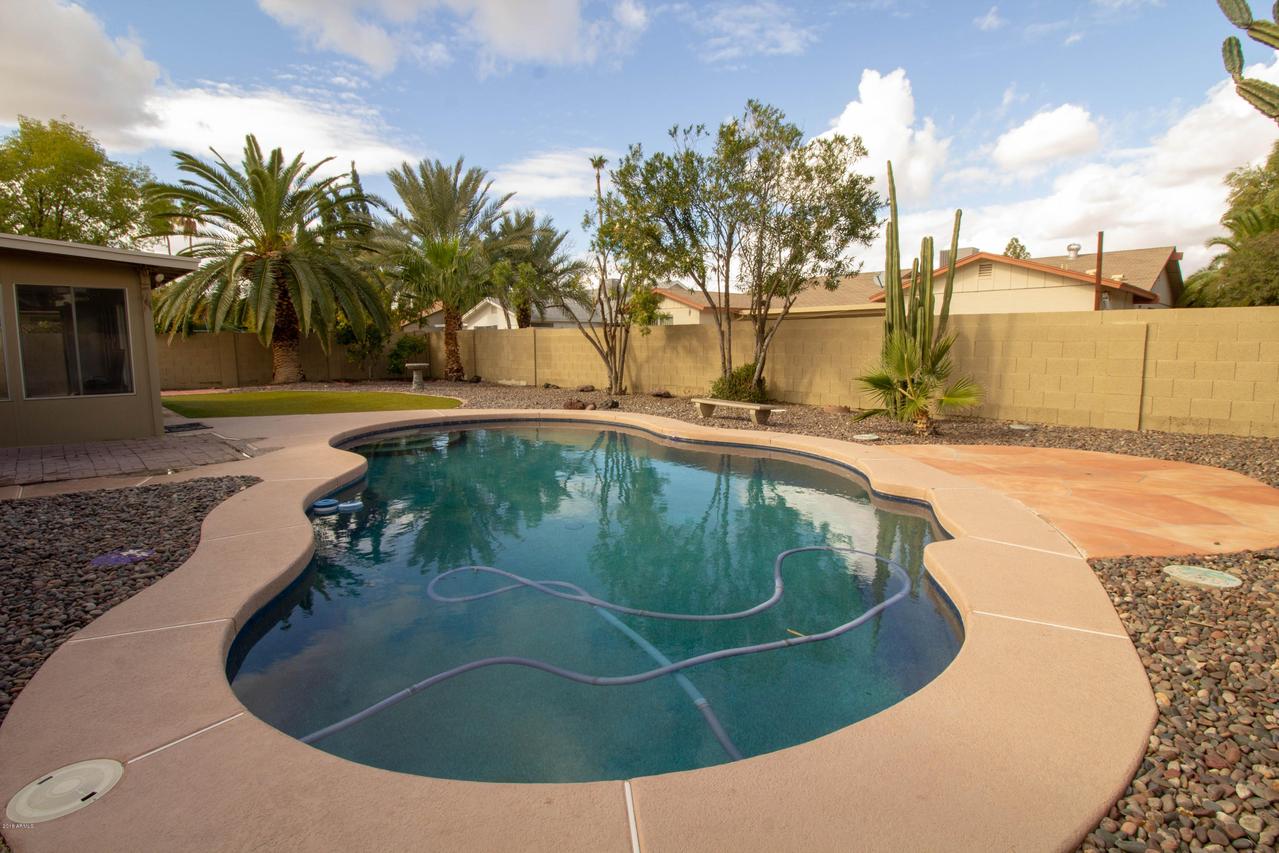 1338 W Los Lagos Vista, Mesa, AZ 85202