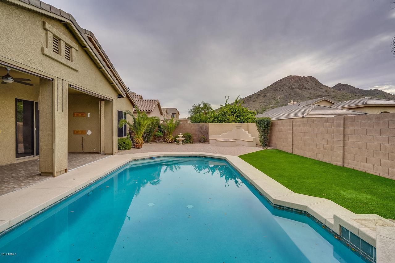 6445 W Cavedale Dr., Phoenix, AZ 85083