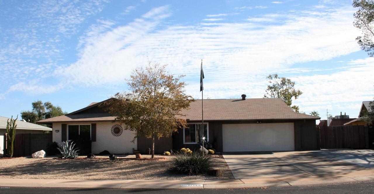17019 N 95th Dr., Sun City, AZ 85373