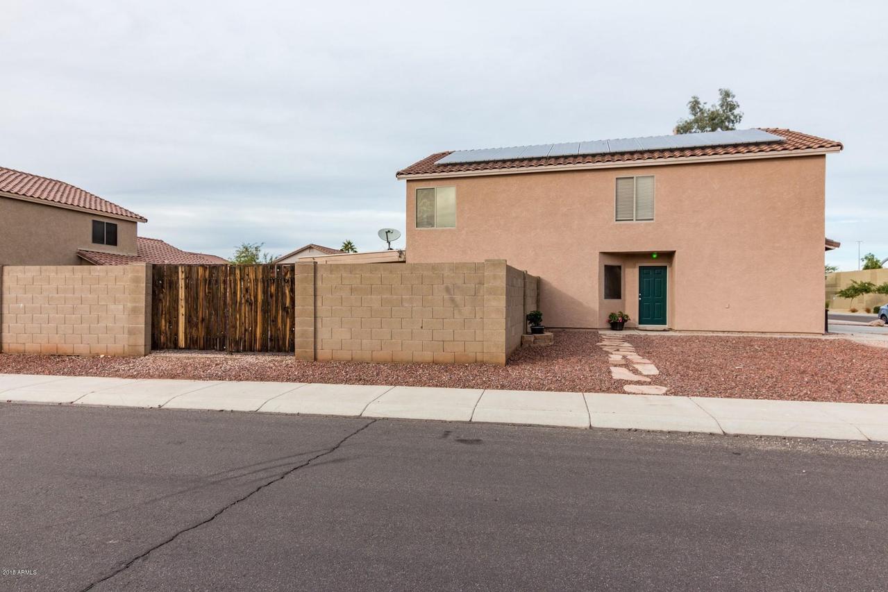 9518 N 92nd Dr., Peoria, AZ 85345