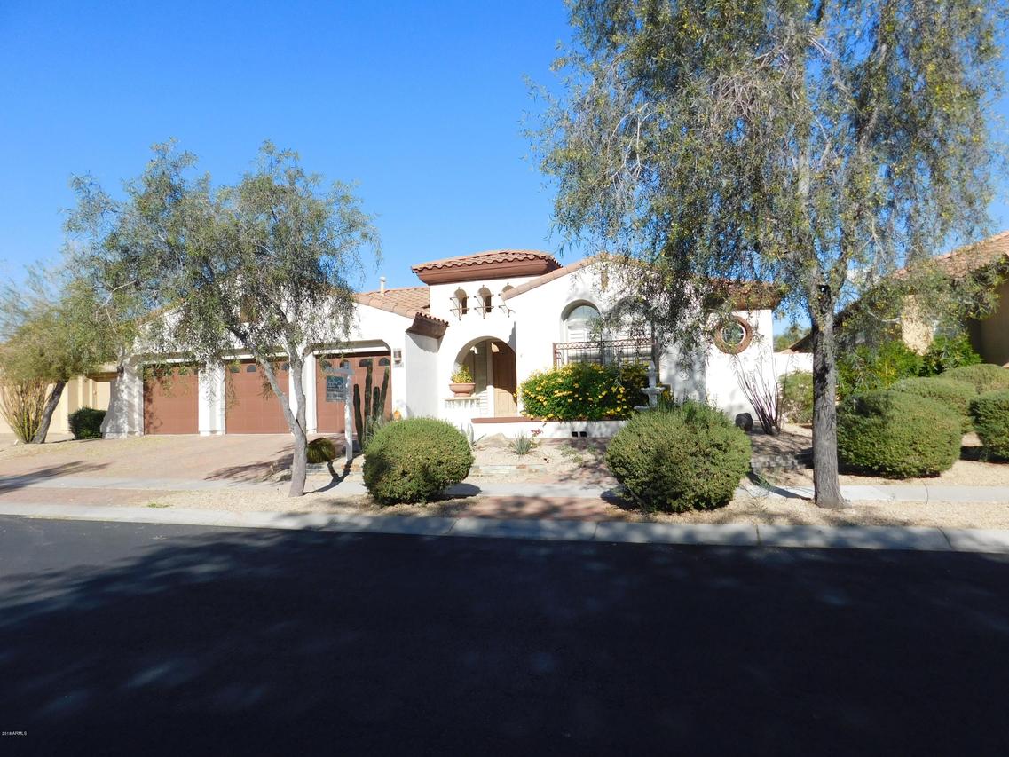 2028 W Calle De Las Estrella, Phoenix, AZ 85085