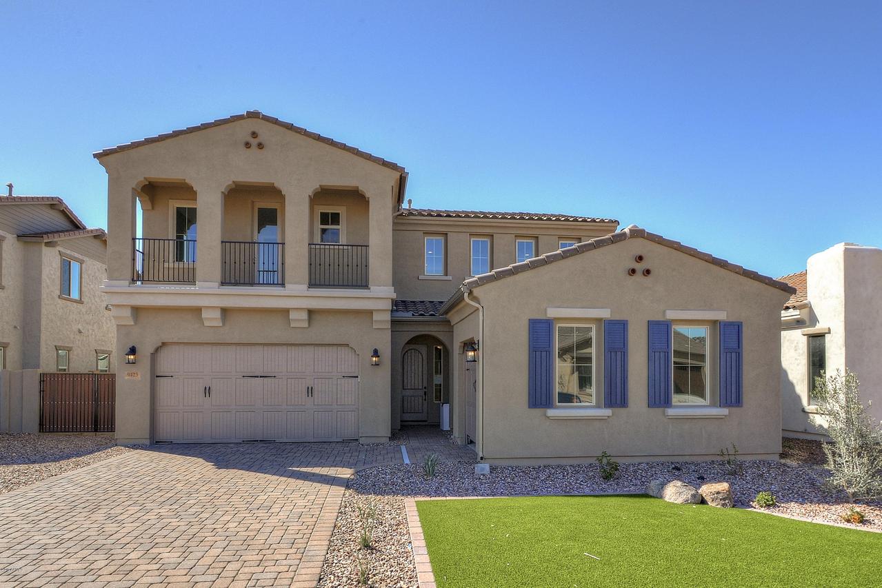 9425 W Daley Ln., Peoria, AZ 85383
