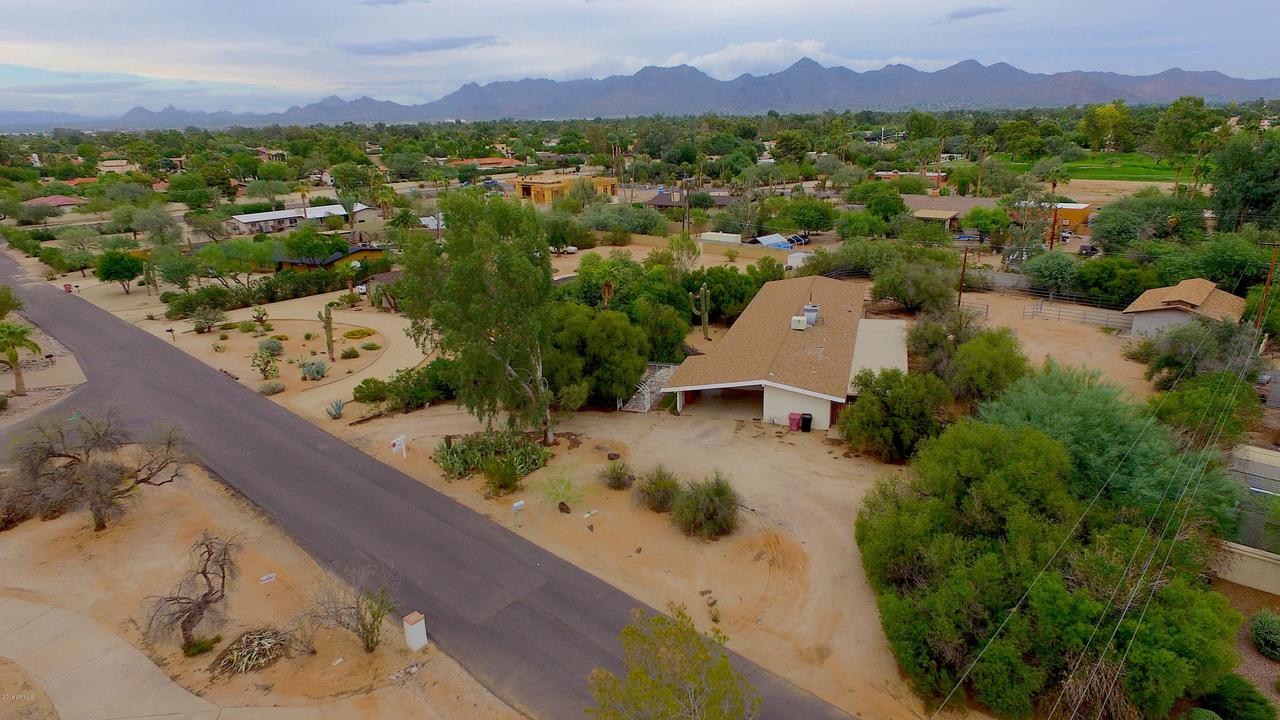 12001 N 76th Way, Scottsdale, AZ 85260