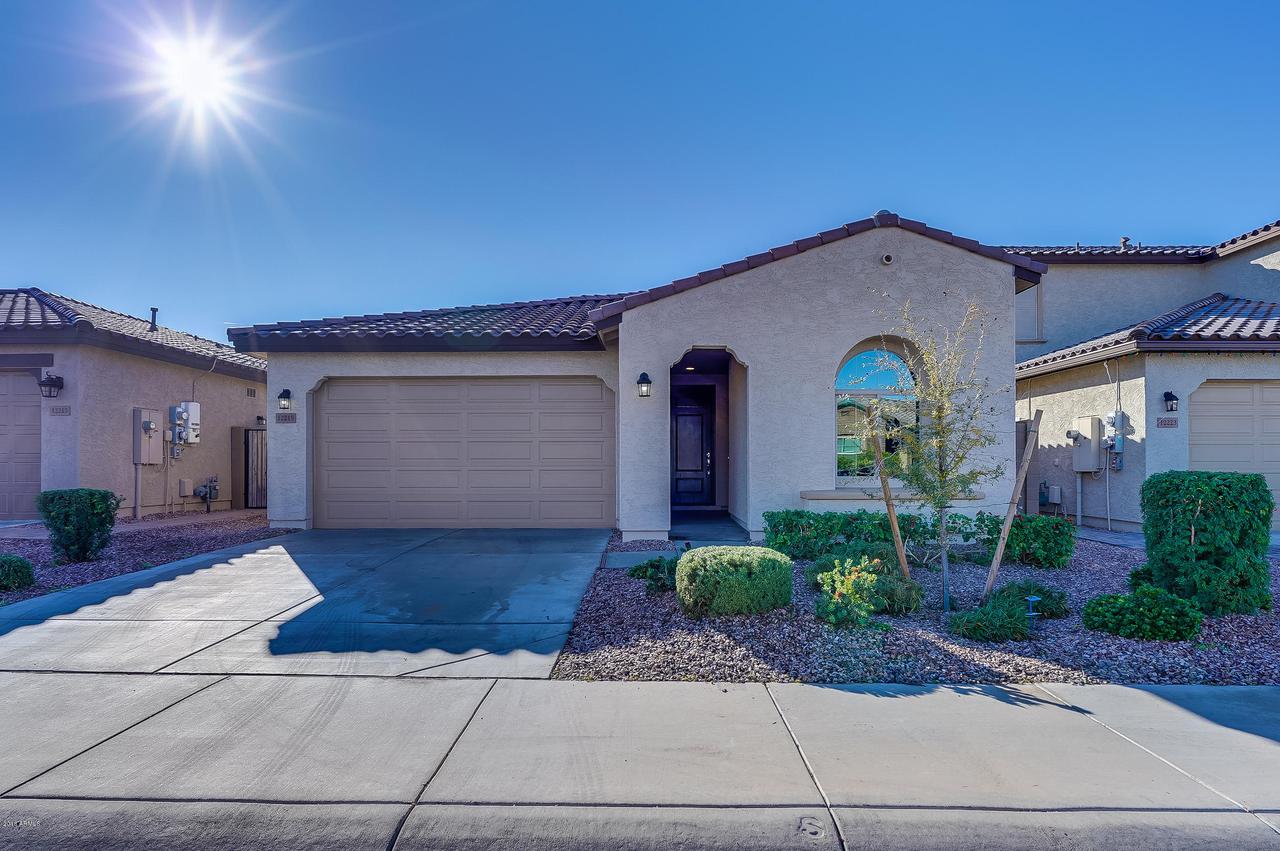 12219 W Briles Rd., Peoria, AZ 85383