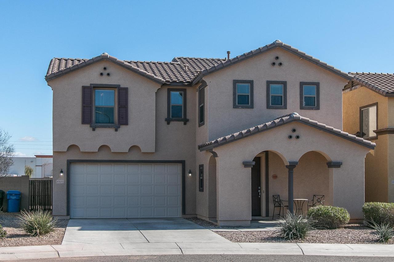 4933 N 108th Ave., Phoenix, AZ 85037
