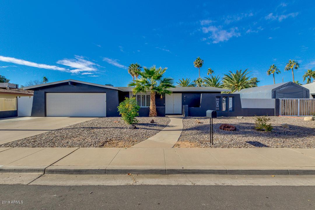 814 N Almond Cir., Mesa, AZ 85213