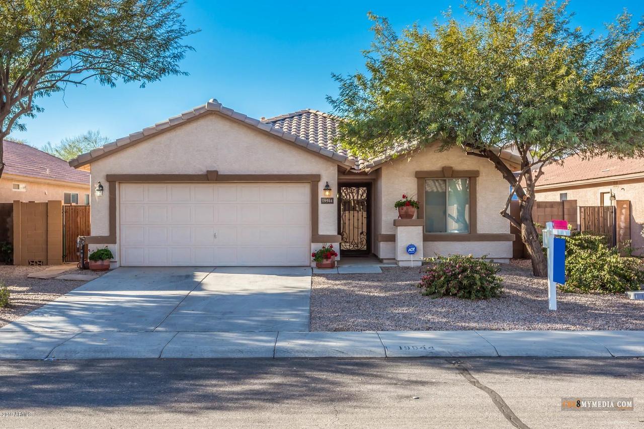 19544 N Falcon Ln., Maricopa, AZ 85138