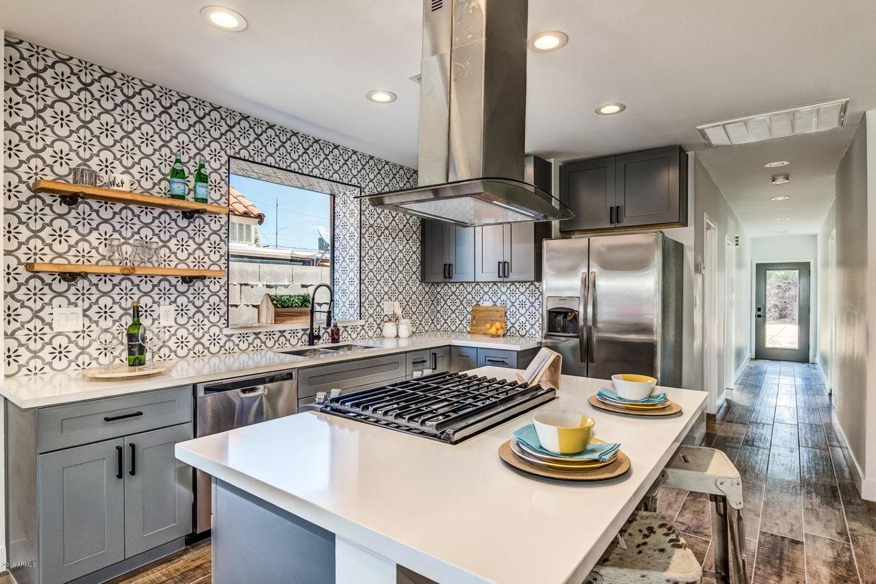 2219 N 25th Pl., Phoenix, AZ 85008