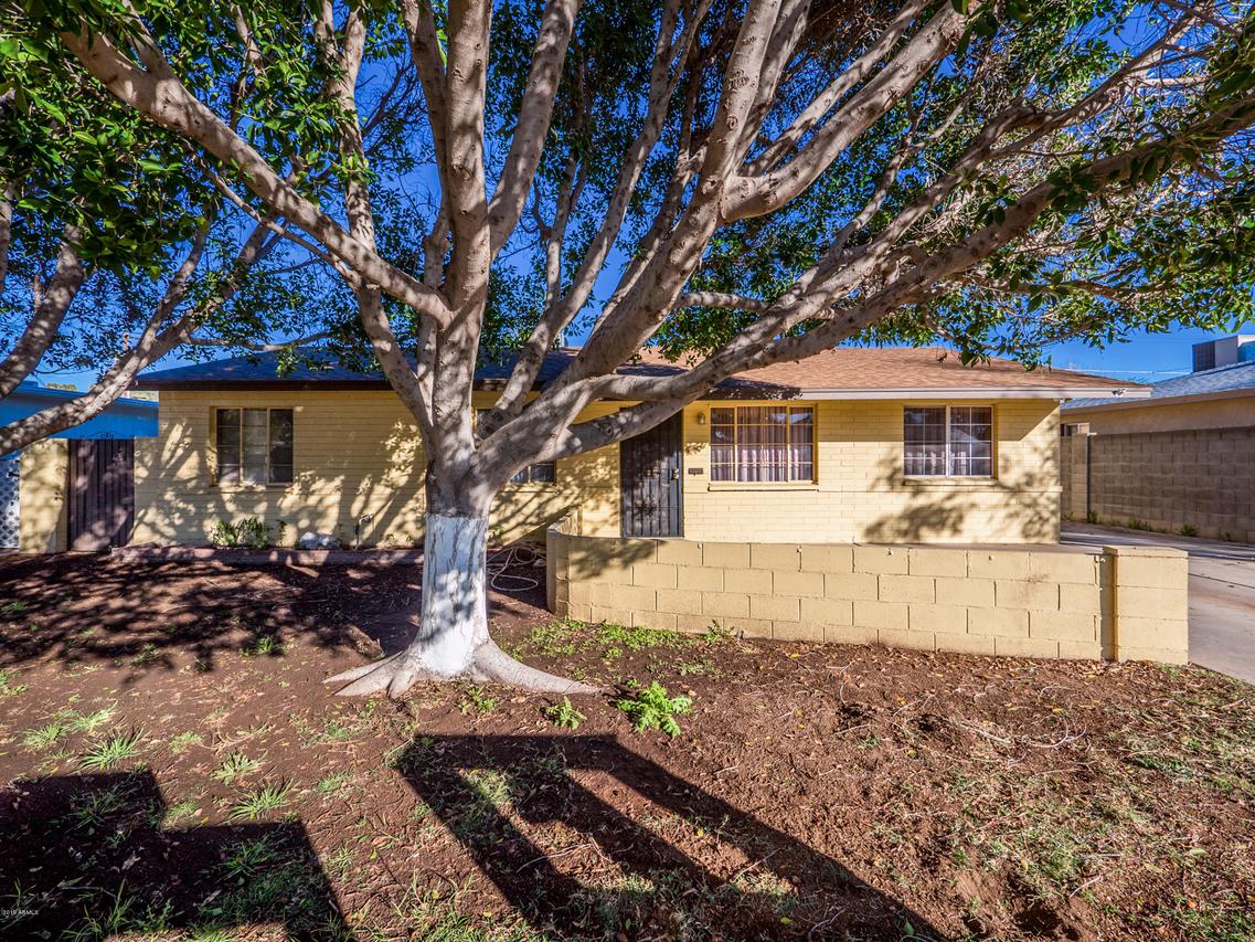 2218 E Turney Ave., Phoenix, AZ 85016