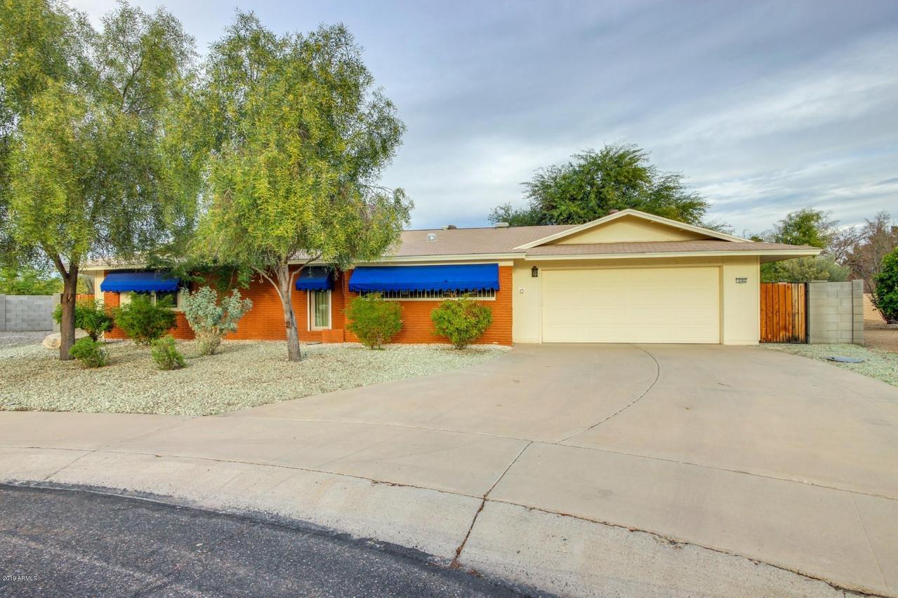 9302 W Buckhorn Ct., Sun City, AZ 85373