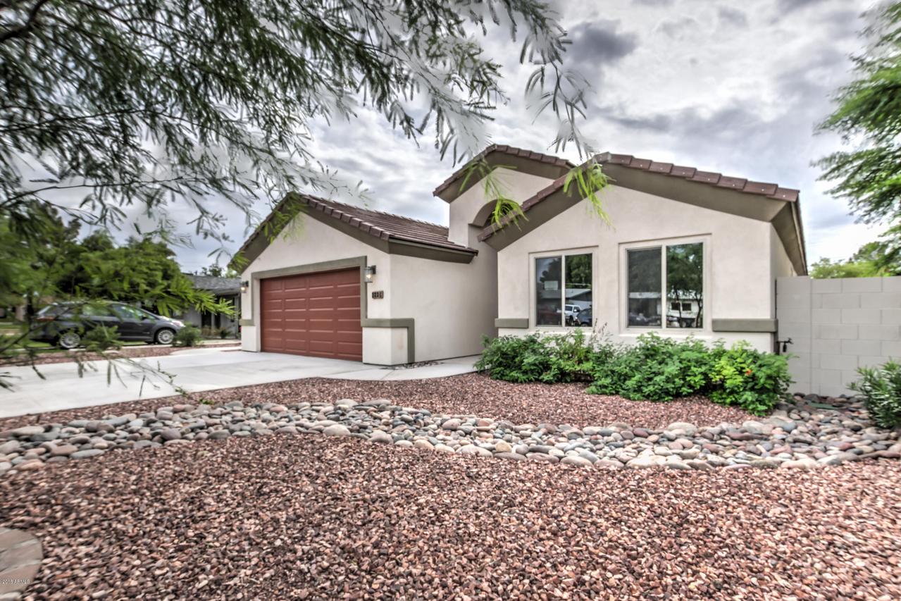 2231 E Mitchell Dr., Phoenix, AZ 85016