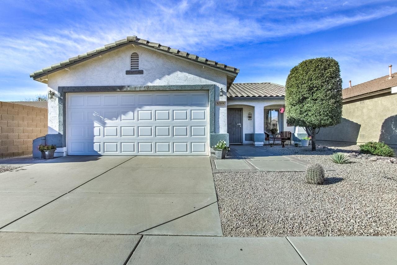 30690 N Coral Bean Dr., San Tan Valley, AZ 85143